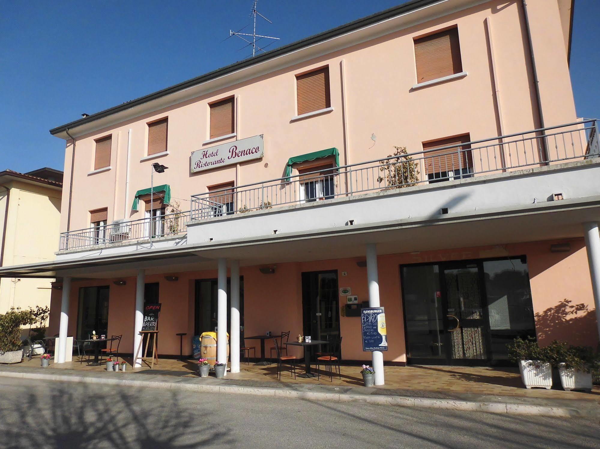 Hotel Benaco Mavras Peschiera del Garda Exterior photo
